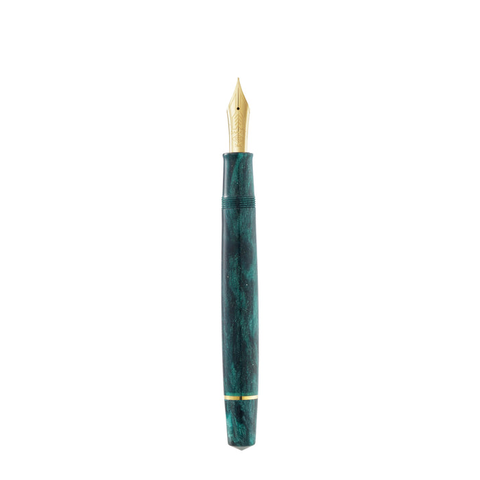 Omas Bologna Smeraldo Elegante fountain pen with green resin body and gold accents, showcasing a luxurious writing instrument.
