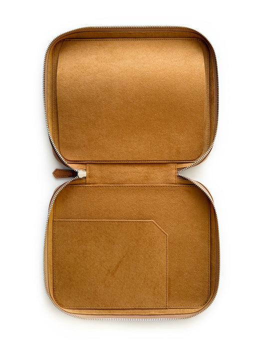 Eng Leather Co. camel vegan leather 4-slot Apple Pen Case, slim and stylish with a soft finish, designed for A6 size pens.