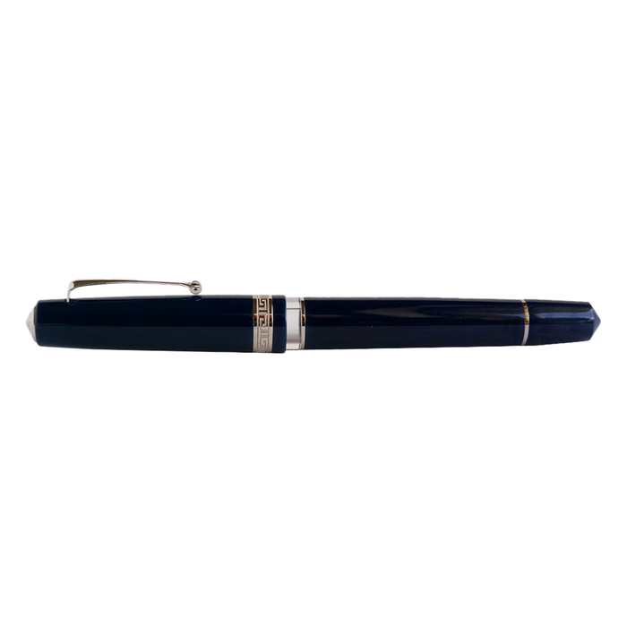 Armando Simoni Club ASC Bologna Portofino Bespoke 2024 fountain pen in navy blue with silver accents, elegant and finely crafted.