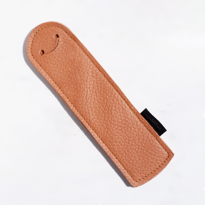 San Lorenzo brown bookmark pen sleeve with a sleek design, ideal for holding pens and marking pages in books.