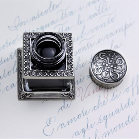 Bortoletti Priuli inkwell with antique brass finish, detailed craftsmanship, and classic design for writing and decor.