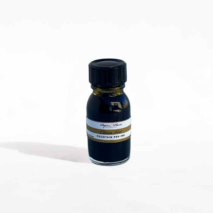 Papier Plume fountain pen ink set with 12 bottles of 15ml citron vert ink, vibrant green ink for writing and calligraphy.