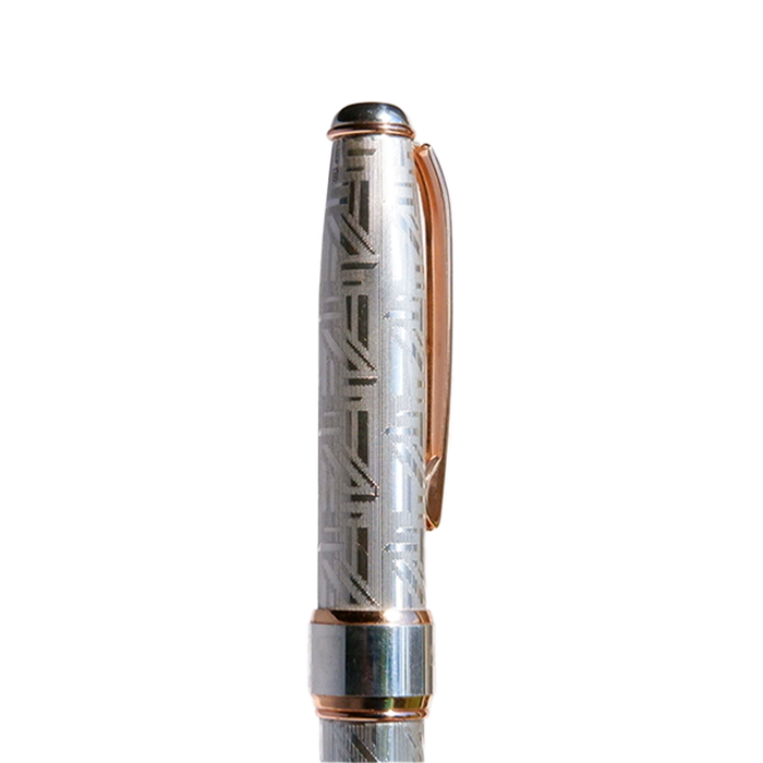 Grifos Cityscape fountain pen with detailed city skyline design on the barrel, elegant writing instrument for everyday use
