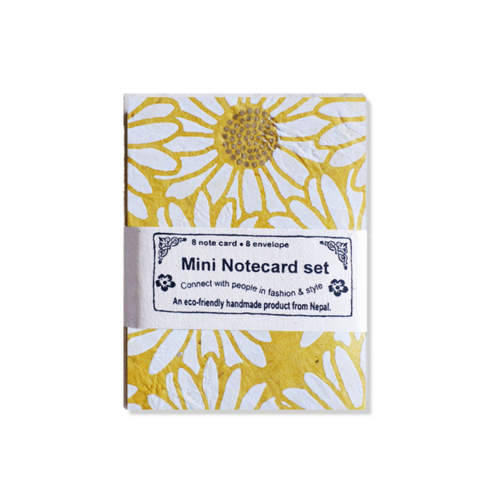 Giftsland Daisy Notecards featuring colorful daisy flower designs on mini greeting cards.