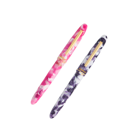 Esterbrook Estie Bestie fountain pen with a sleek design and glossy finish, showcasing the elegant writing instrument.