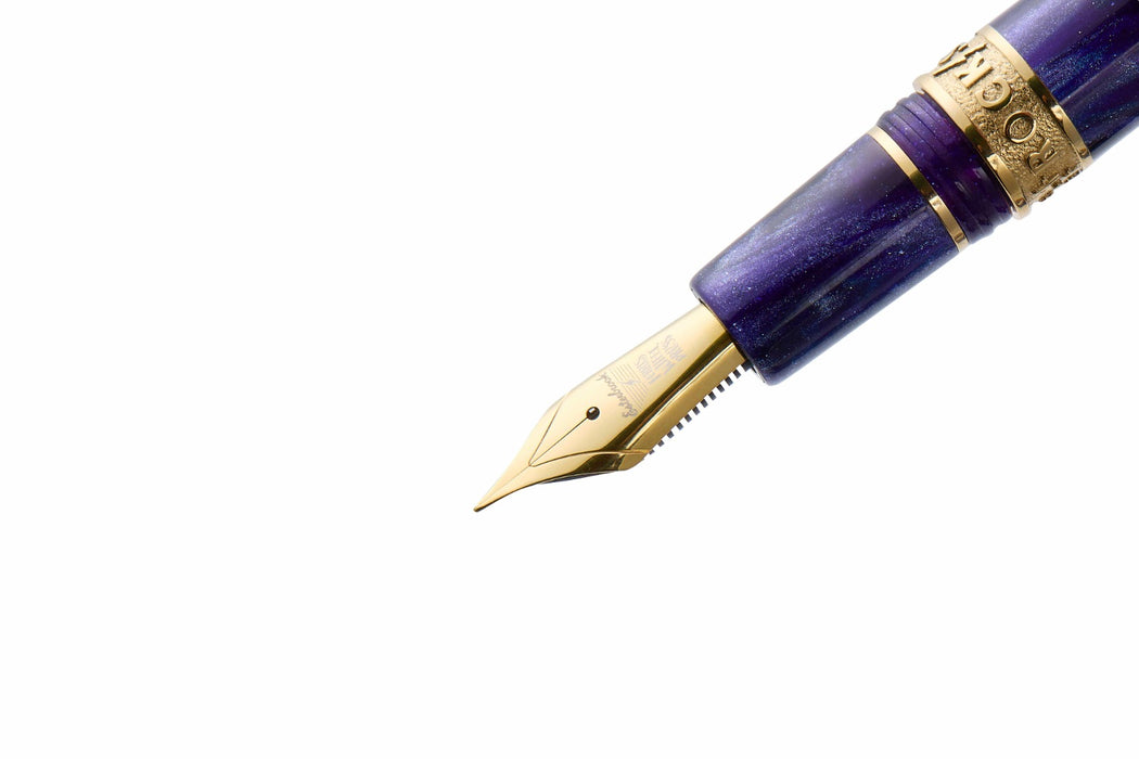 Esterbrook The Rockstar Estie fountain pen with a sleek black and gold design, showcasing its elegant cap and barrel.