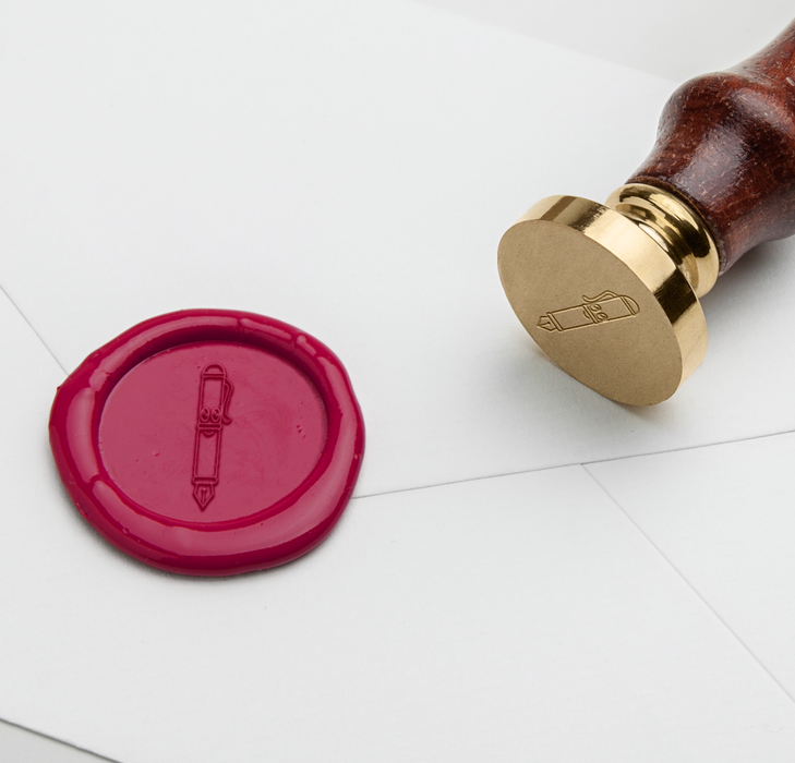 Papier Plume wax seal with fountain pen design, perfect for sealing letters and adding a vintage touch to stationery.