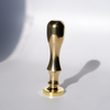 Gold metal wax seal handle with 8mm screw from Papier Plume, designed for elegant sealing and craft projects.