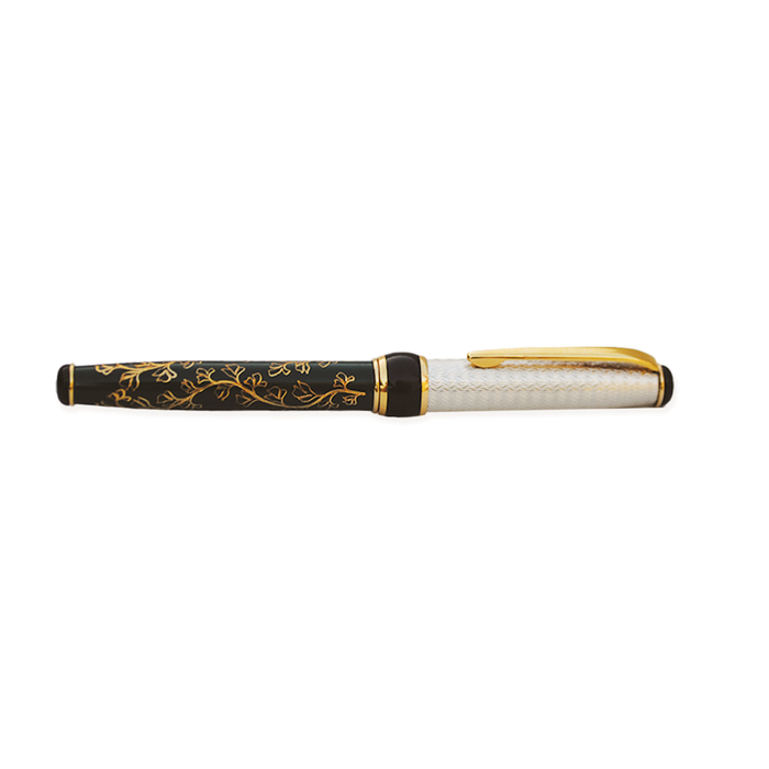 Silver and gold Grifos Ivy fountain pen with elegant design and smooth ink flow, showcasing the luxurious writing instrument.