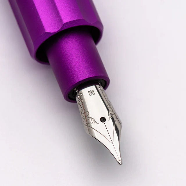 Monteverde Axis fountain pen with sleek design and metal clip, displayed on a clean background.