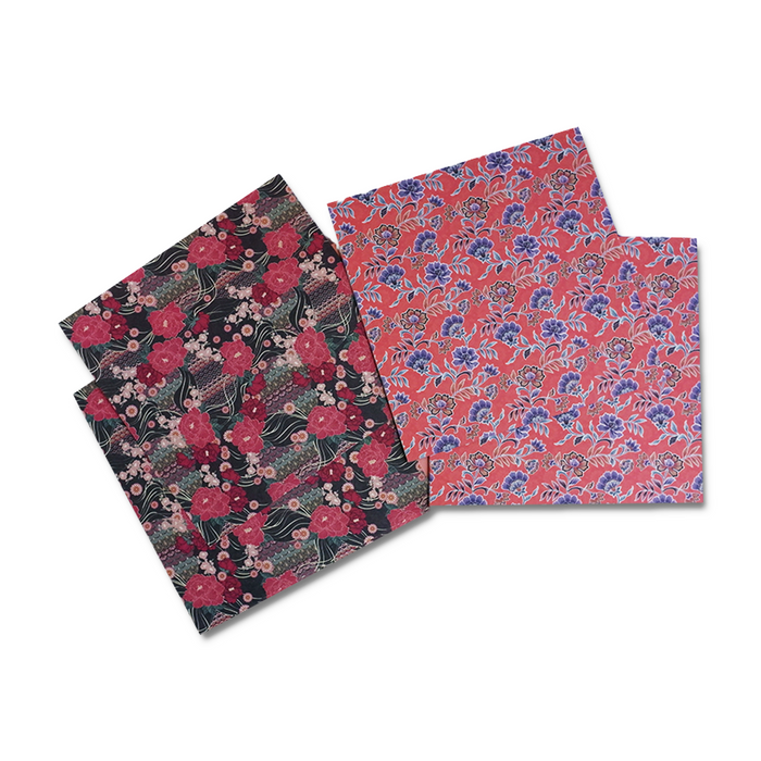 Kartos Origami Fleur paper showing a folded paper flower in pink and white, designed for origami art and craft projects.