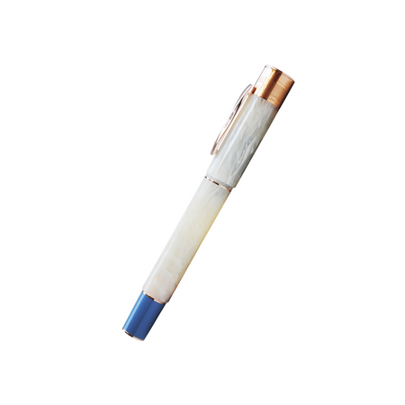 Gioia Partenope Ivory fountain pen with rose gold accents, featuring elegant ivory-colored body and detailed nib.
