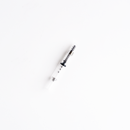 Pilot CON-40 piston converter for fountain pens, showcasing the detailed piston mechanism and sleek design.