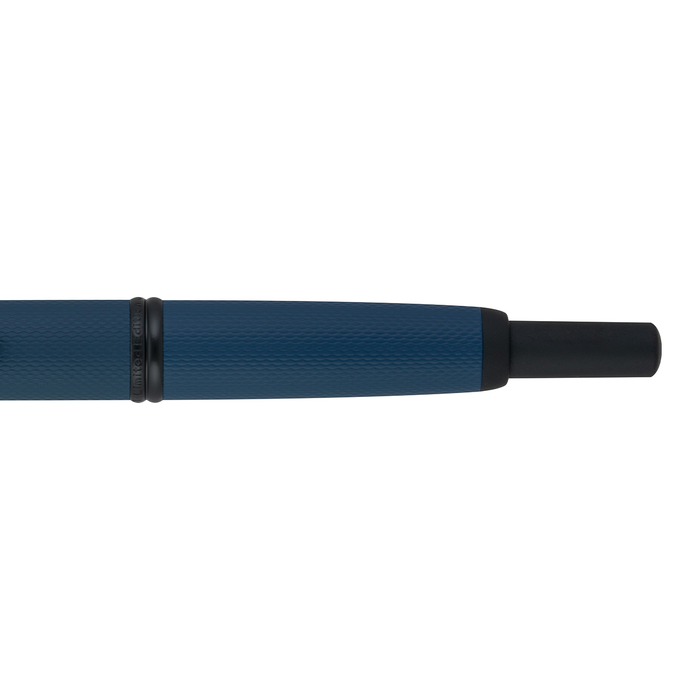 Pilot Vanishing Point Link Midnight fountain pen with sleek midnight blue barrel and gold accents, displayed on a white background.