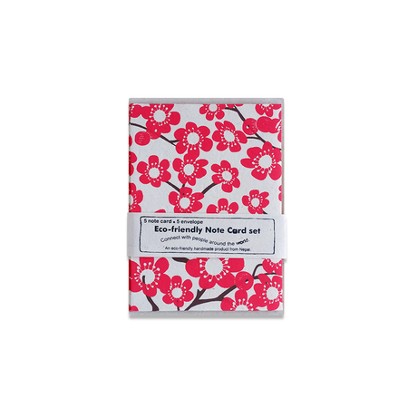Red Sakura note cards by Giftsland featuring traditional cherry blossom designs for elegant stationery.