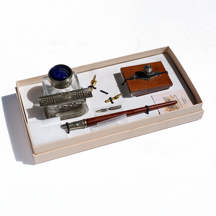 Bortoletti Calligraphy Set 61 featuring a calligraphy pen with nibs and ink bottles for artistic lettering and writing.