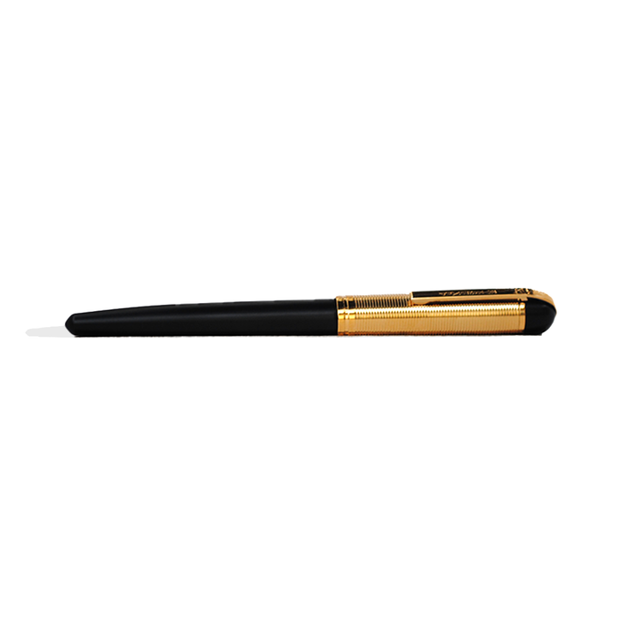 Wahl-Eversharp Skyline rollerball pen with black body and gold trim, showcasing sleek design and fine writing tip.