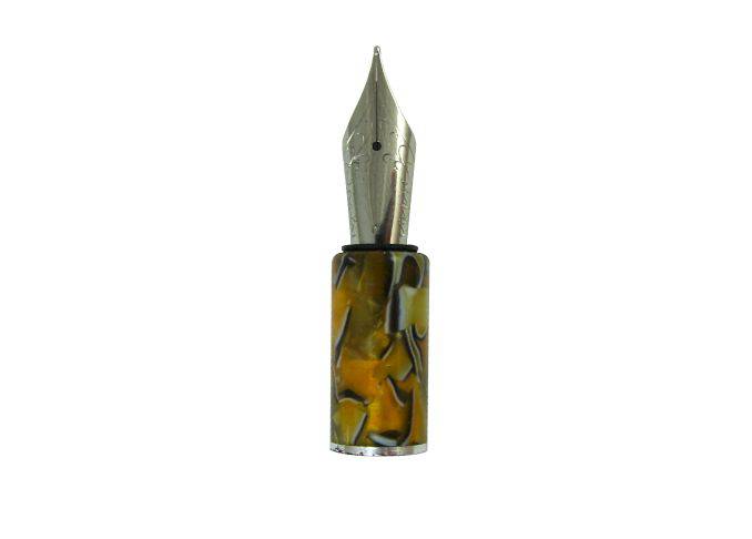 Alexandre Duboc La Flèche limited edition fountain pen with a sleek design and fine nib, showcasing its elegant craftsmanship.