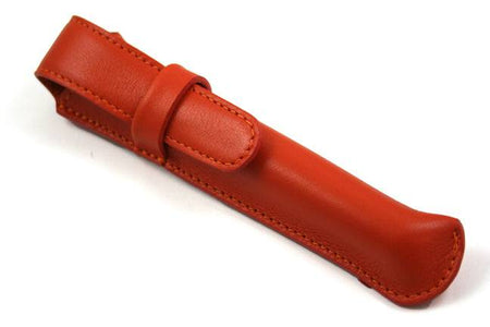 Atelier de la Foret pen pouch in black, large size, with one pen inside, available in various colors, classic length.