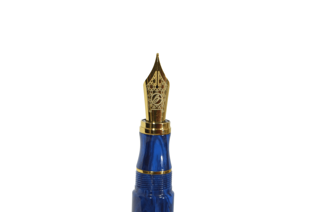 Bexley Aloha from Hawaii gold fountain pen with elegant design and gold accents on a white background.