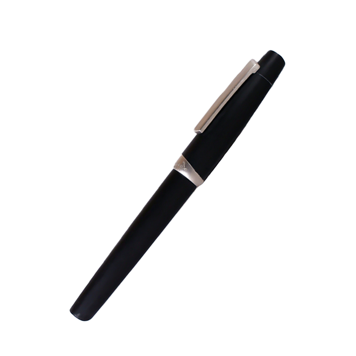 Black matte Jean-Pierre Lepine Yuzu fountain pen with sleek design and fine metal accents.