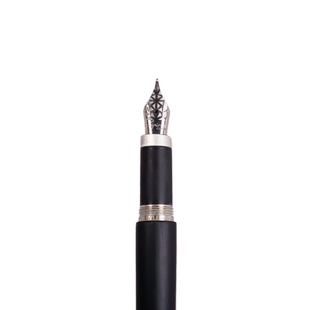 Jean-Pierre Lepine Yuzu black matte fountain pen with gold accents and a sleek, elegant design.