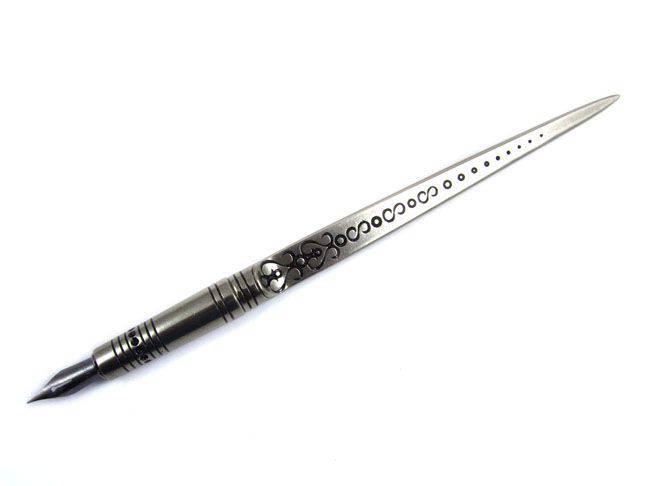 Bortoletti calligraphy pen and letter opener from the Bortoletti writing set, featuring elegant design and traditional craftsmanship.
