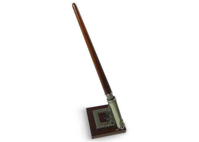 Bortoletti pen rest with square Sapele wood base, elegant and functional desk accessory for holding pens and writing tools.