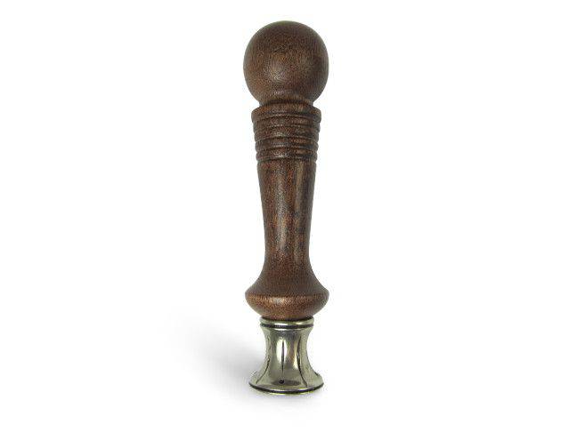 Bortoletti wax seal handles made of sapele mahogany, designed for sealing and decorative purposes.
