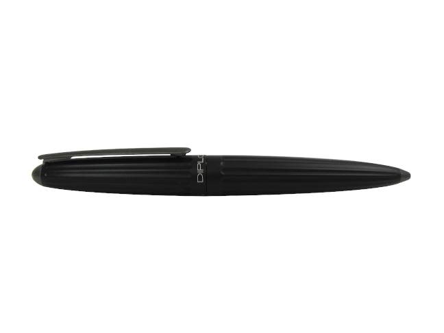 Black Diplomat Aero fountain pen with sleek design and fine nib, perfect for smooth writing and elegant stationery.