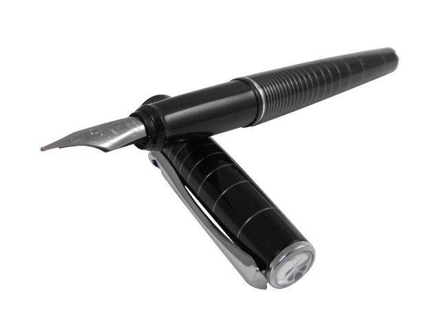 Close-up of a Diplomat Optimist fountain pen with a sleek ring, showing the fine nib and elegant black and gold design.