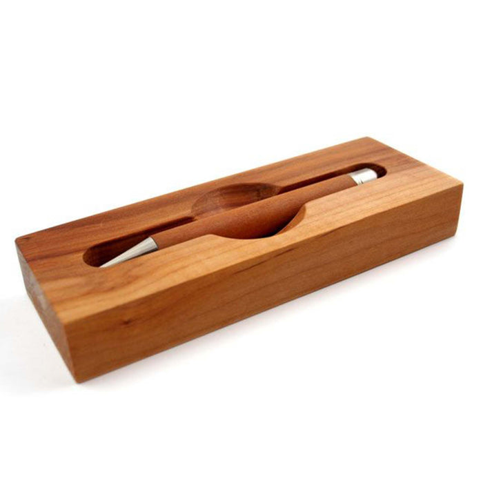 e+m Germany Wood in Wood Desk Pen Set with Wild Apple finish, featuring elegant pens in a natural wood design.