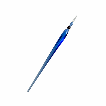 No Solo Vetro glass dipping pens with triangle-shaped glass tips for detailed drawing and calligraphy.