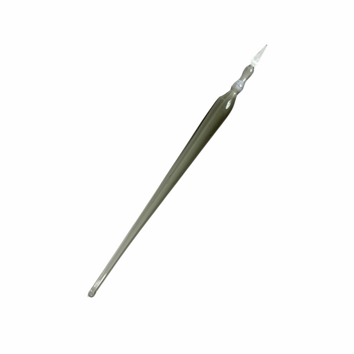 No Solo Vetro glass dipping pen with a triangle-shaped glass tip for detailed artistic ink work.
