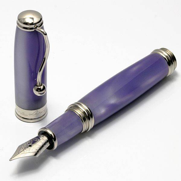 Jean-Pierre Lepine Indigo Classic Murano fountain pen with violet resin body and gold accents, showcasing a sleek, elegant design.