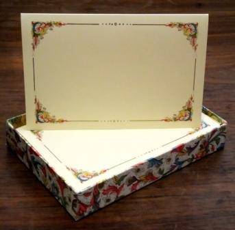 Kartos Florentia foldover envelope with elegant design, perfect for stationery or special correspondence.