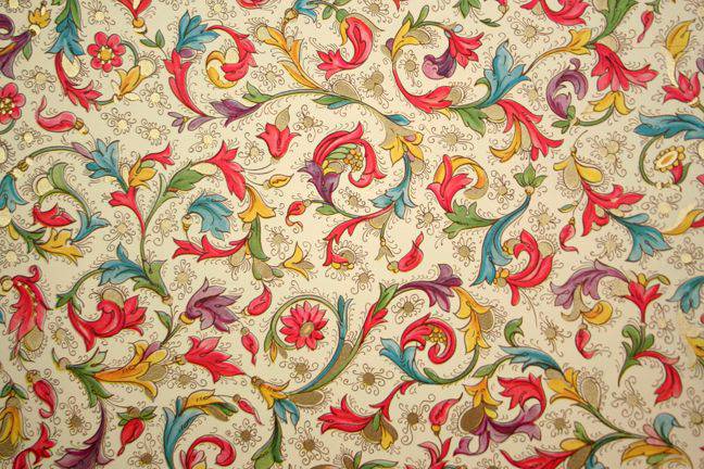 Kartos Florentia wrapping paper with elegant floral design, ideal for gift wrapping and special occasions.