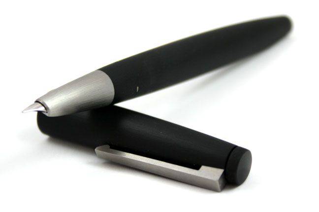 Lamy 2000 black fountain pen with gold accents and sleek design, showcasing the classic writing instrument by Lamy.