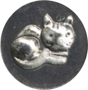 Le Potier D'etain wax seal with alligator design, crafted by Le Portier D'etain for sealing letters and decorative purposes.