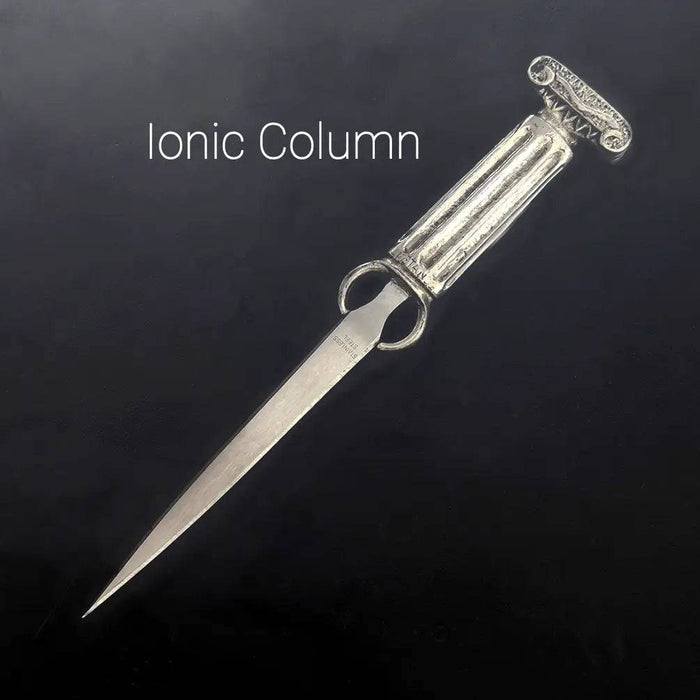 Le Potier D'Étain pewter letter opener with a feather design, elegant and detailed for opening letters smoothly.