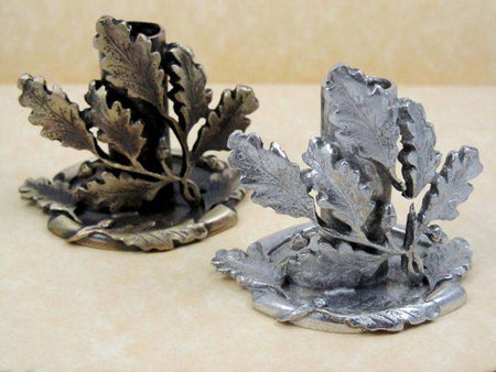 Le Potier D'etain pewter oak leaf pen rest with intricate leaf design, ideal for holding pens on a desk or workspace.