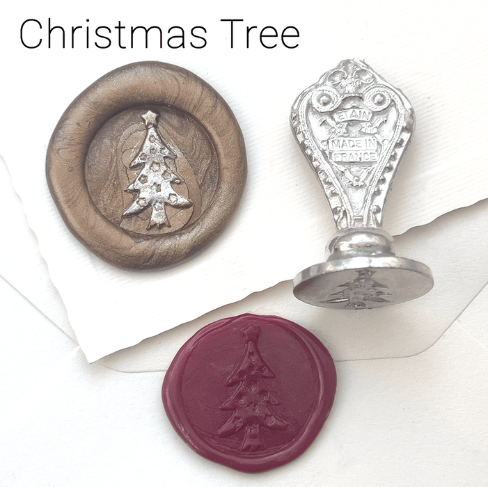 Le Potier D'etain wax seal with anchor design, showcasing intricate detailing on a brass seal for sealing letters and envelopes.