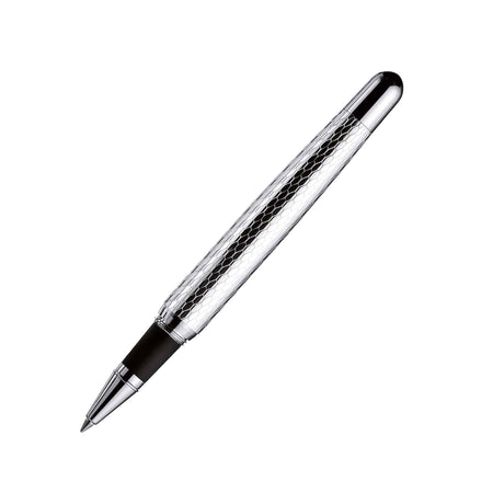 Otto Hutt Design 02 Honeycomb fountain pen with an elegant black and gold body and a fine nib.