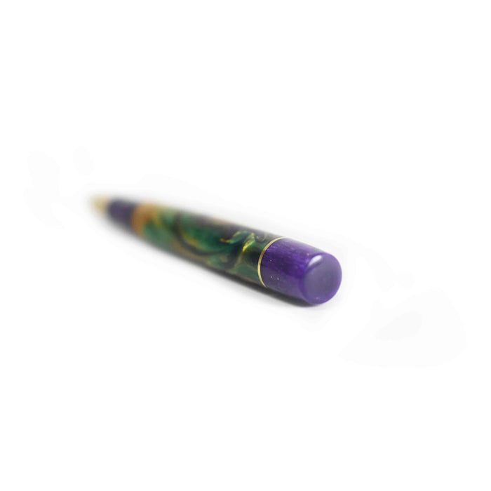 Papier Plume x Hardy Penwrights The Krewe of Calliope fountain pen with an elegant design and fine nib for smooth writing.