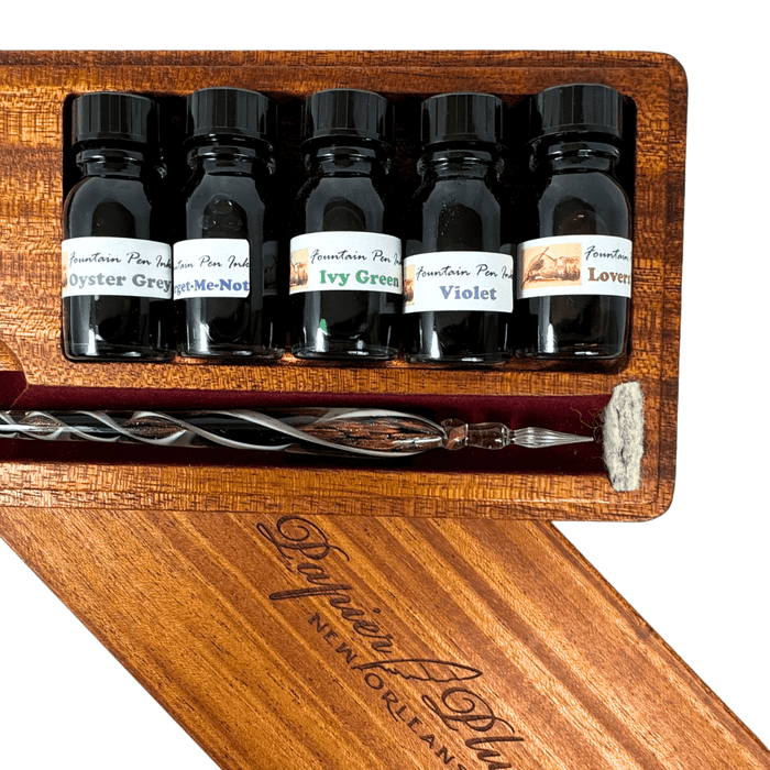 Papier Plume glass pen set with elegant calligraphy glass pens and matching ink bottles for writing and artistic projects.