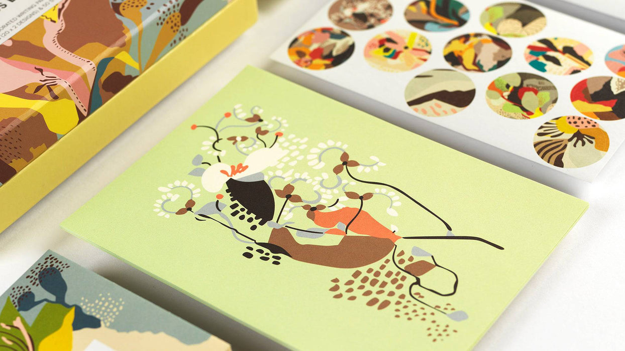 Pepin Press 1920s Deco letter writing set with vintage stationery, featuring decorative paper and matching envelopes.