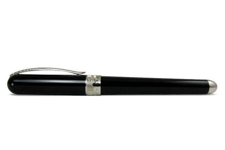 Pineider Avatar UR fountain pen in Graphene Black with a sleek design and fine nib, showcasing its elegant craftsmanship.