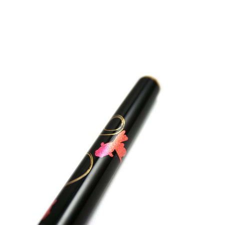 Platinum Maki-e fountain pen featuring a detailed goldfish koi fish design on the black lacquer body.