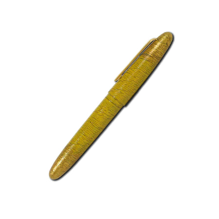 Taccia Miyabi Kaga 18K limited edition fountain pen with summer shimmer finish, sleek design and gold accents.