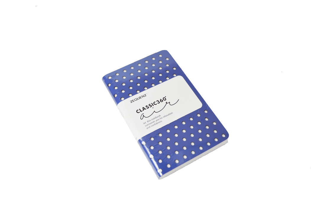 Zequenz Journal Classic 360 Air in black, compact hardcover with rounded edges and minimalist design for daily note-taking.